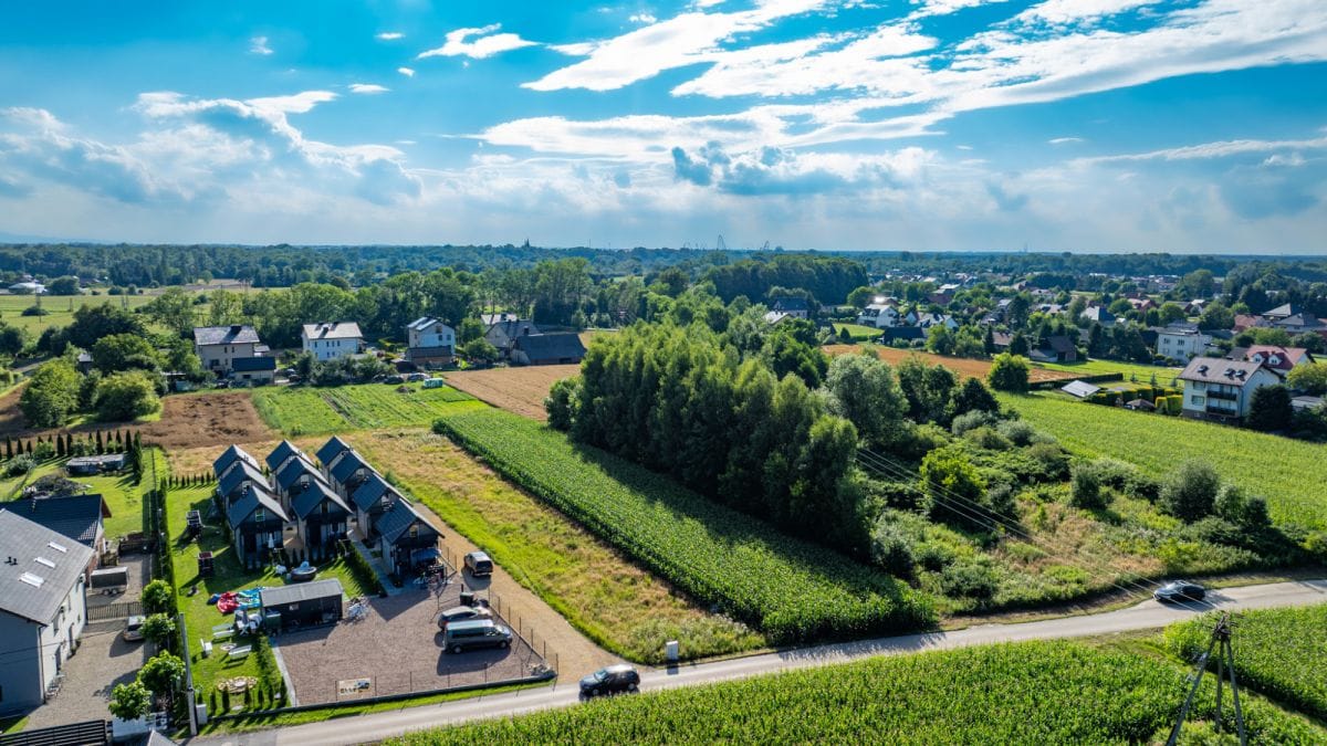 Działka  pokojowe na Sprzedaż