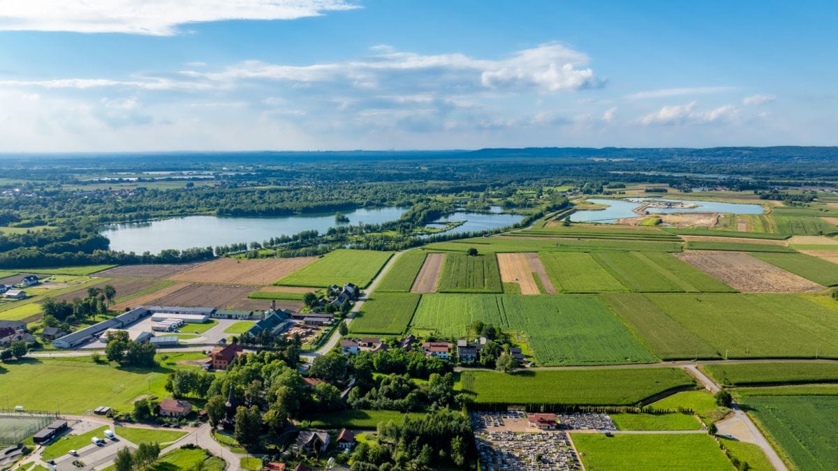 Działka  pokojowe na Sprzedaż