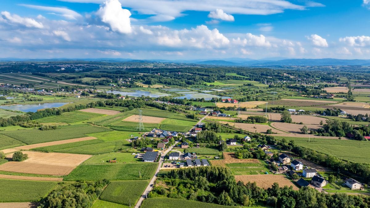Działka  pokojowe na Sprzedaż