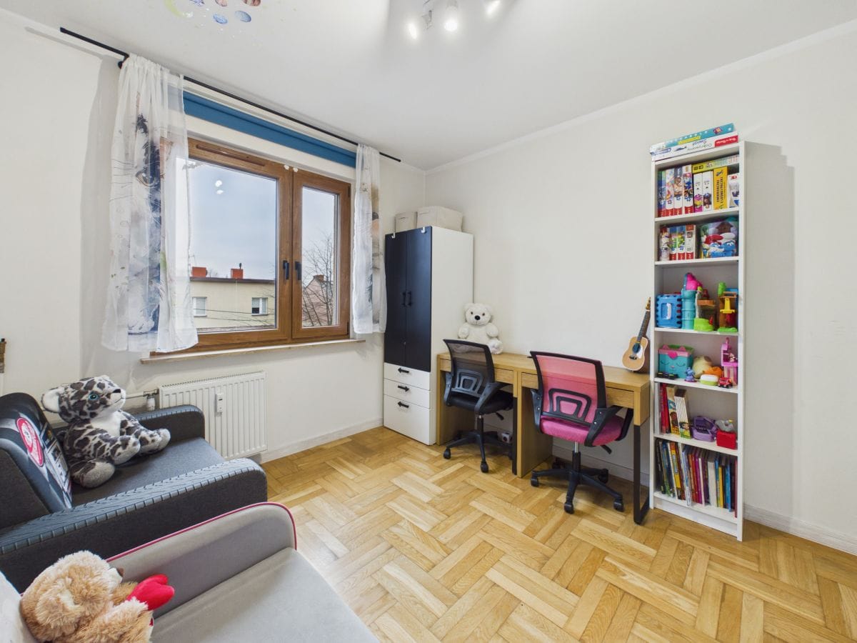 Mieszkanie 4 pokojowe na Sprzedaż