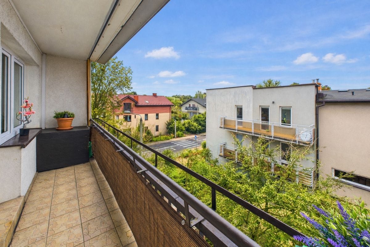 Mieszkanie 4 pokojowe na Sprzedaż