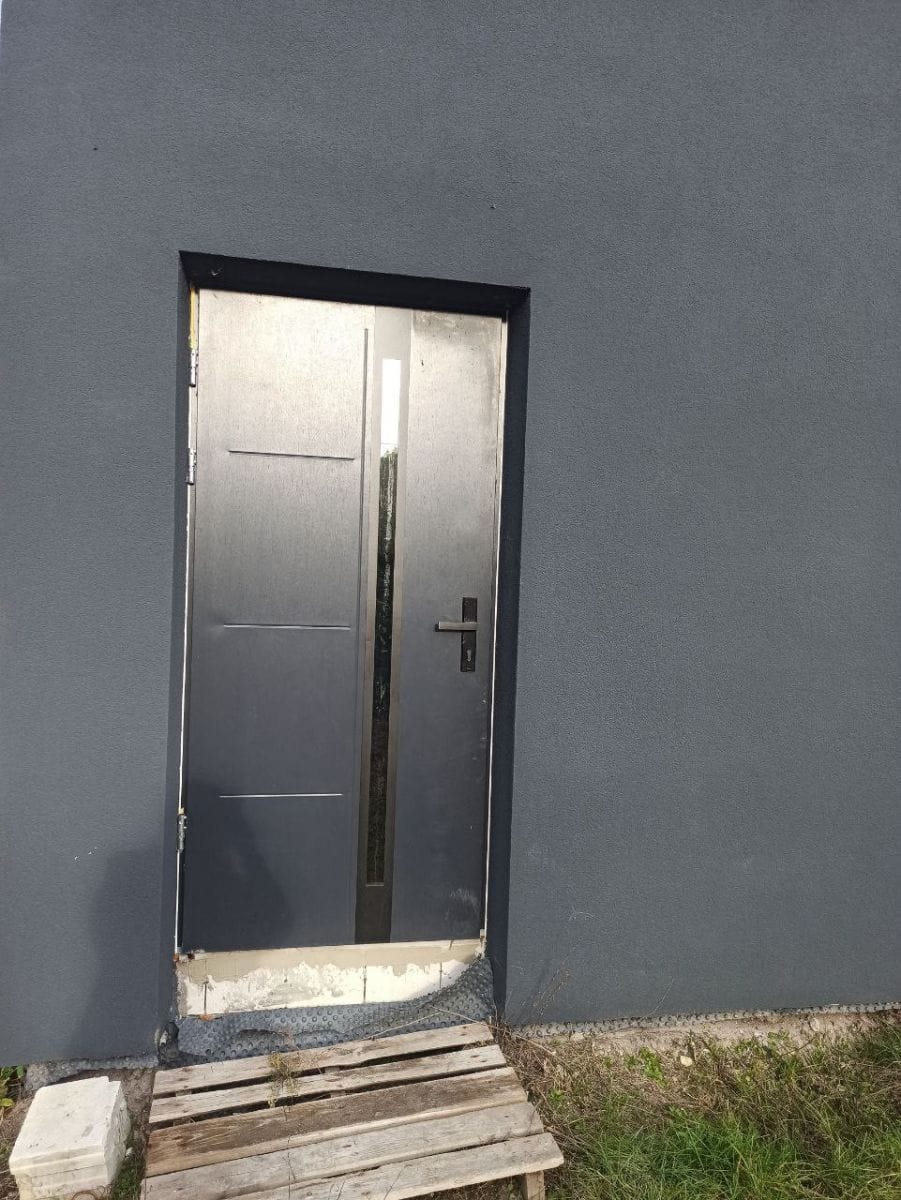 Mieszkanie 4 pokojowe na Sprzedaż