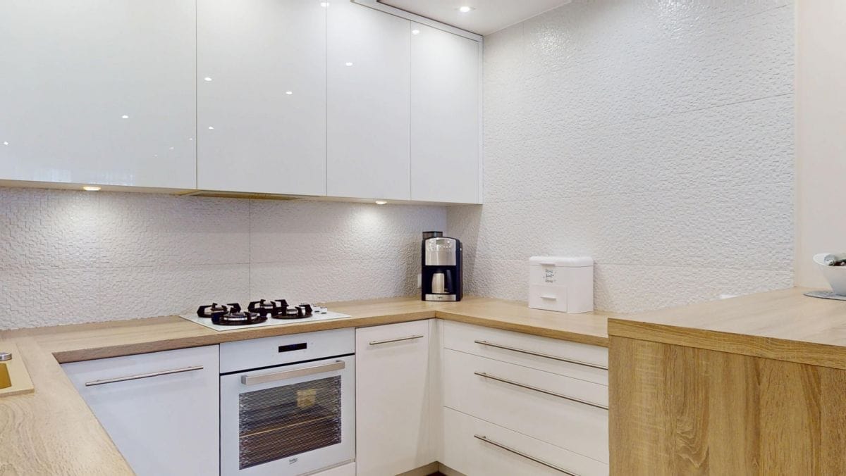 Mieszkanie 3 pokojowe na Sprzedaż