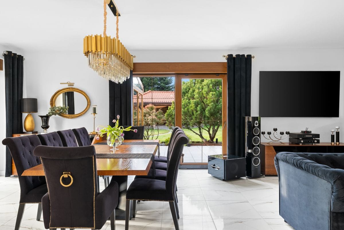 Dom 5 pokojowe na Sprzedaż