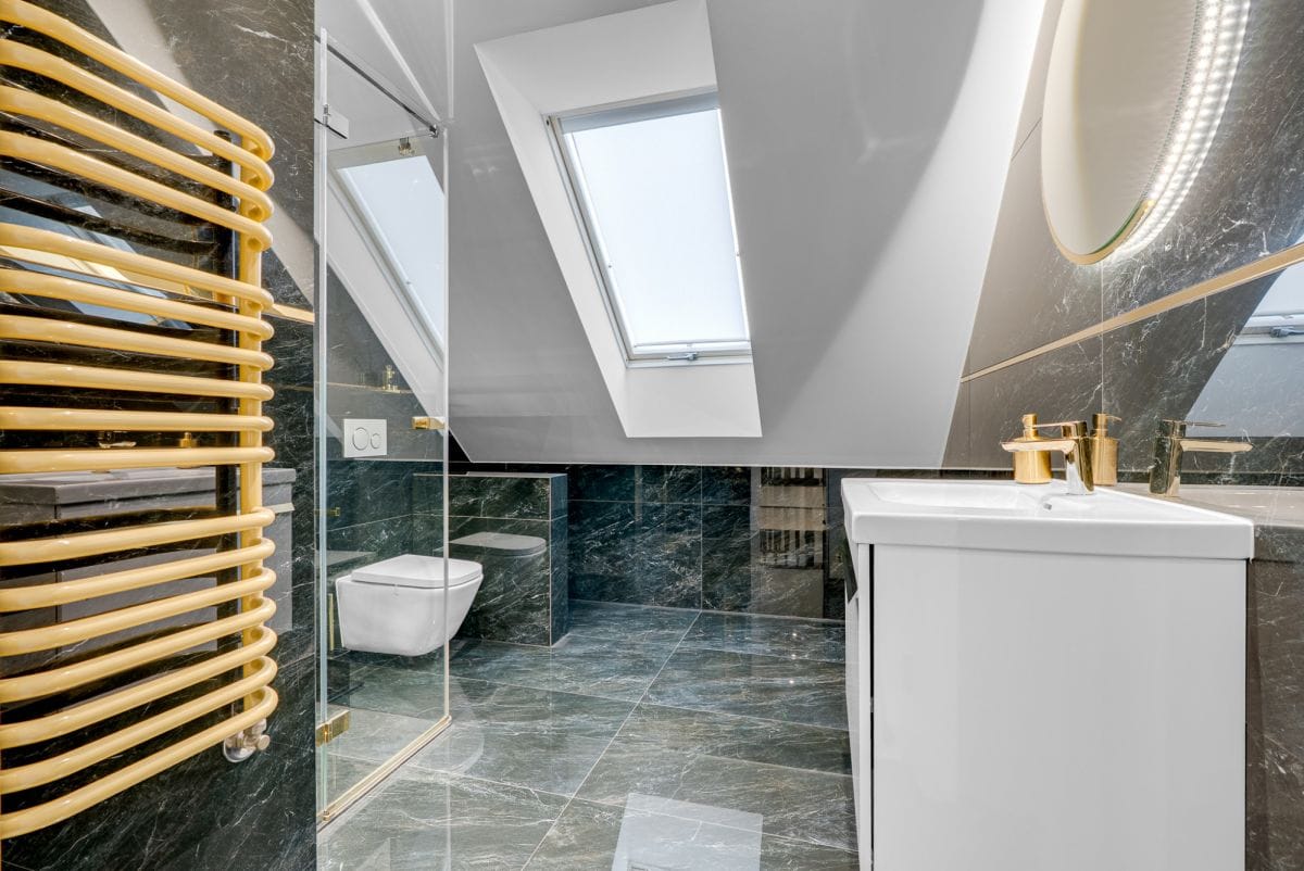 Dom 5 pokojowe na Sprzedaż