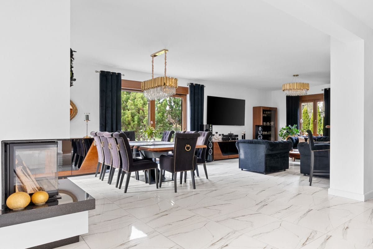 Dom 5 pokojowe na Sprzedaż