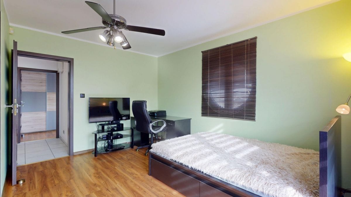 Mieszkanie 4 pokojowe na Sprzedaż