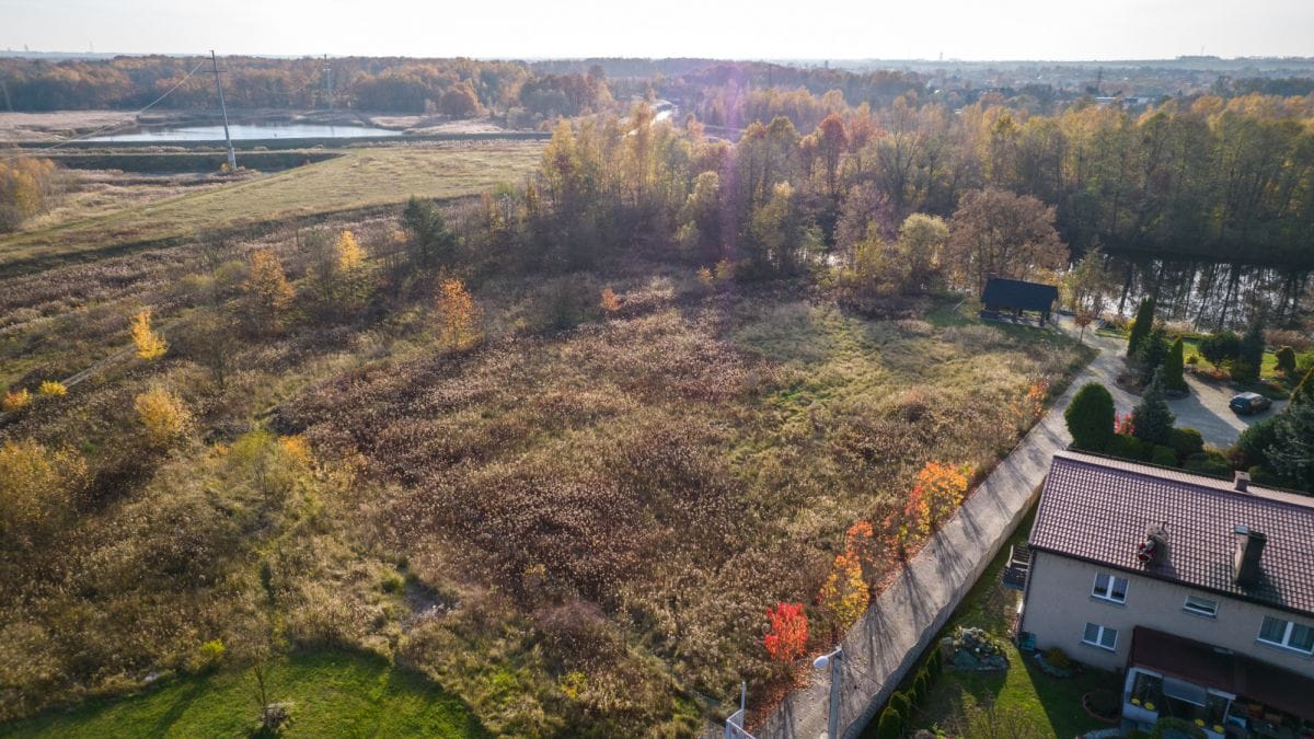 Działka  pokojowe na Sprzedaż