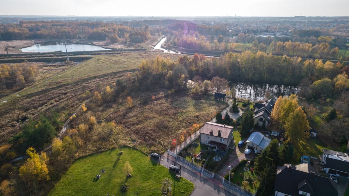 Działka  pokojowe na Sprzedaż