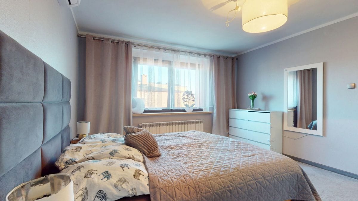 Dom 5 pokojowe na Sprzedaż