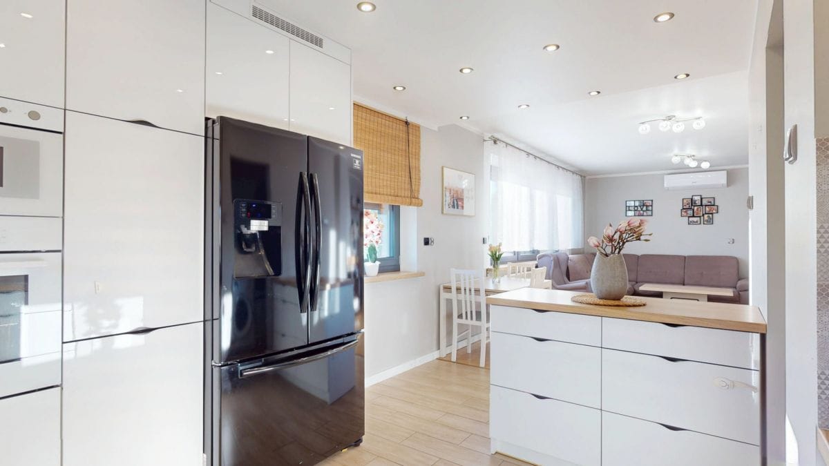 Dom 5 pokojowe na Sprzedaż