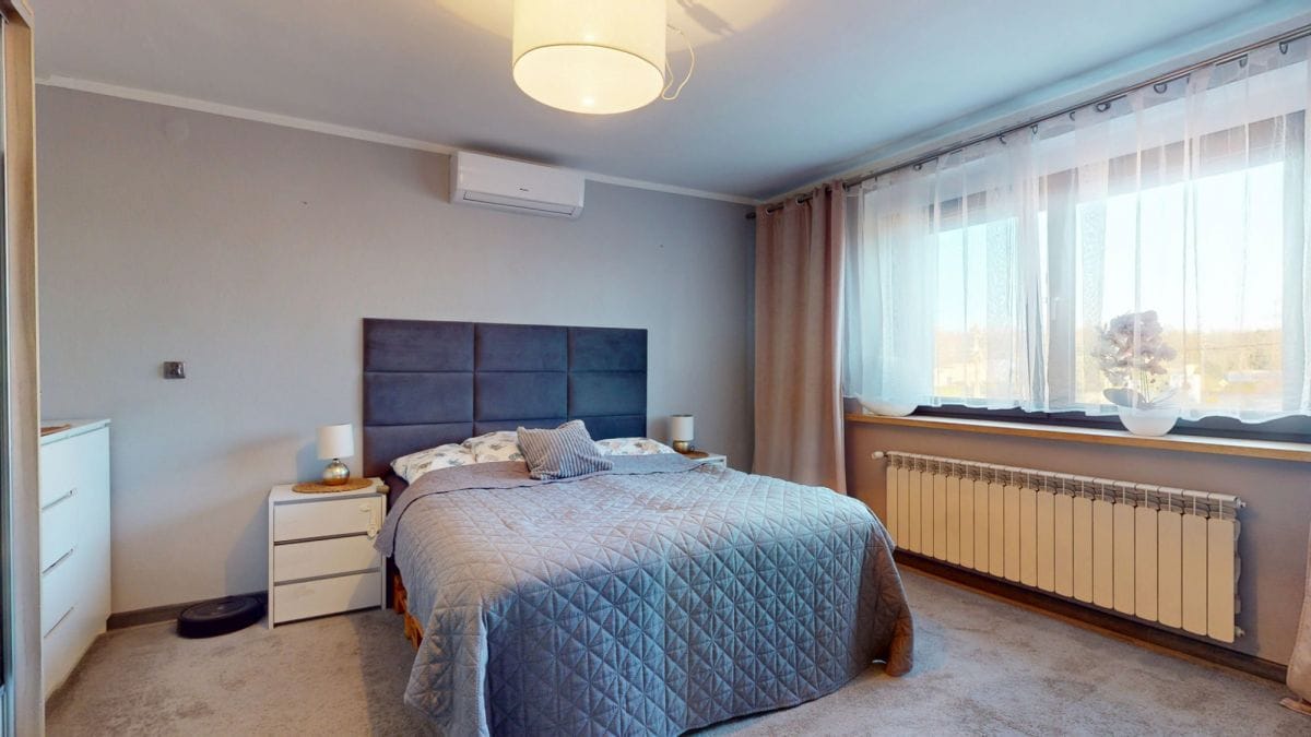 Dom 5 pokojowe na Sprzedaż