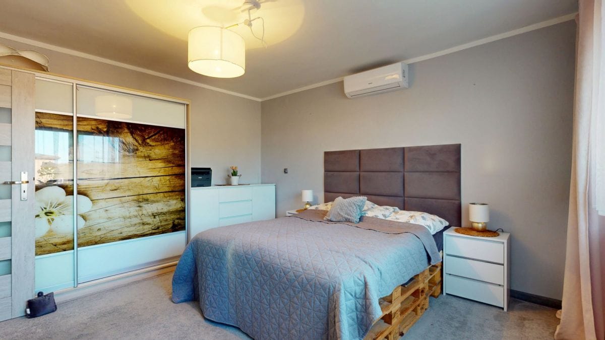 Dom 5 pokojowe na Sprzedaż