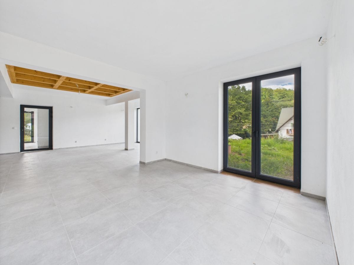 Lokal użytkowy  pokojowe na Sprzedaż