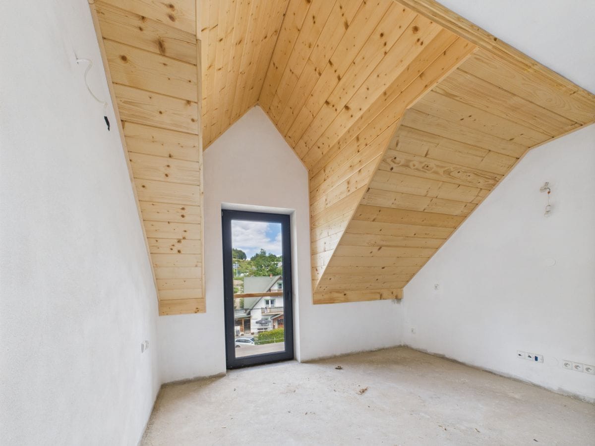 Lokal użytkowy  pokojowe na Sprzedaż