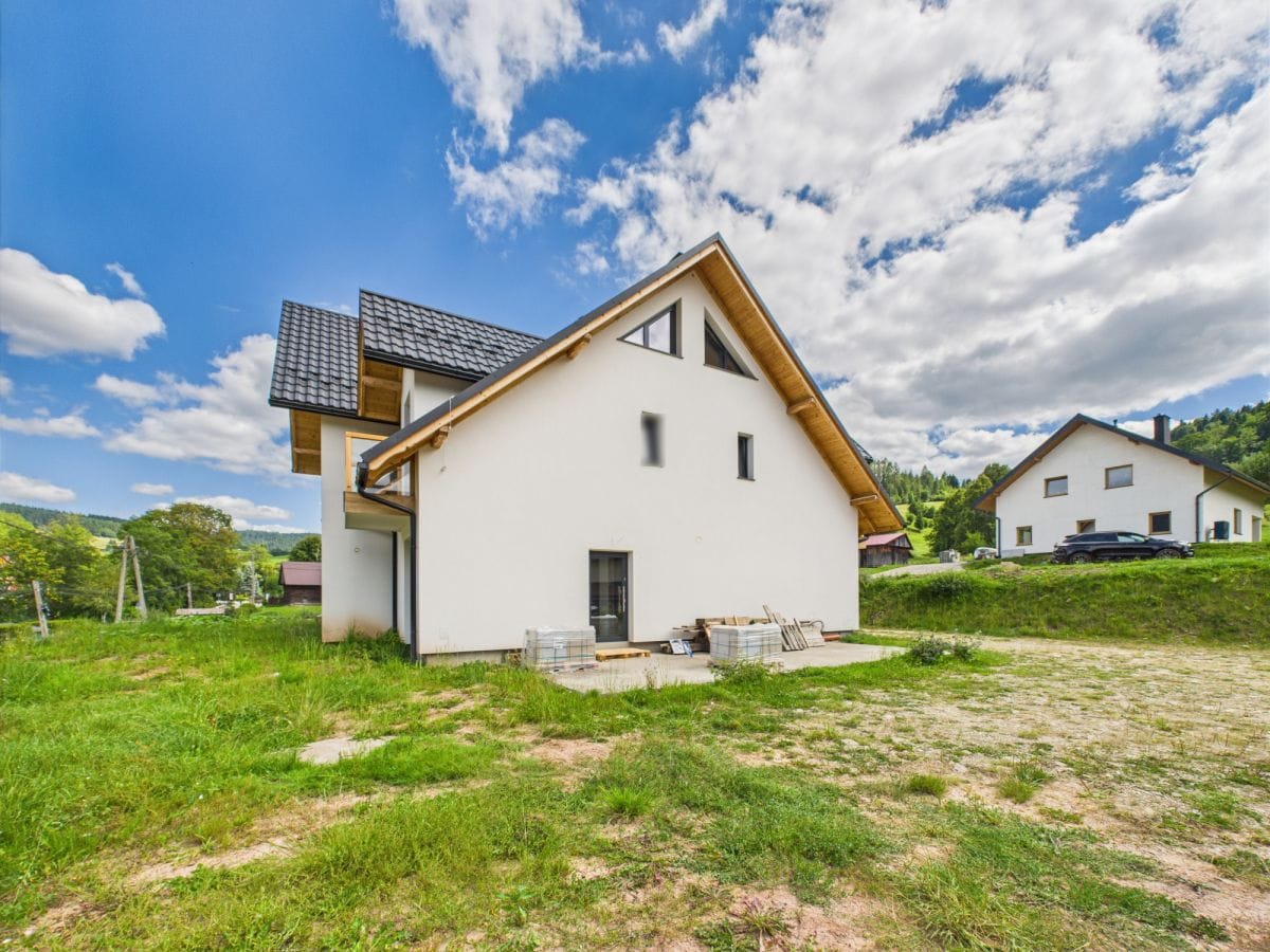 Lokal użytkowy  pokojowe na Sprzedaż