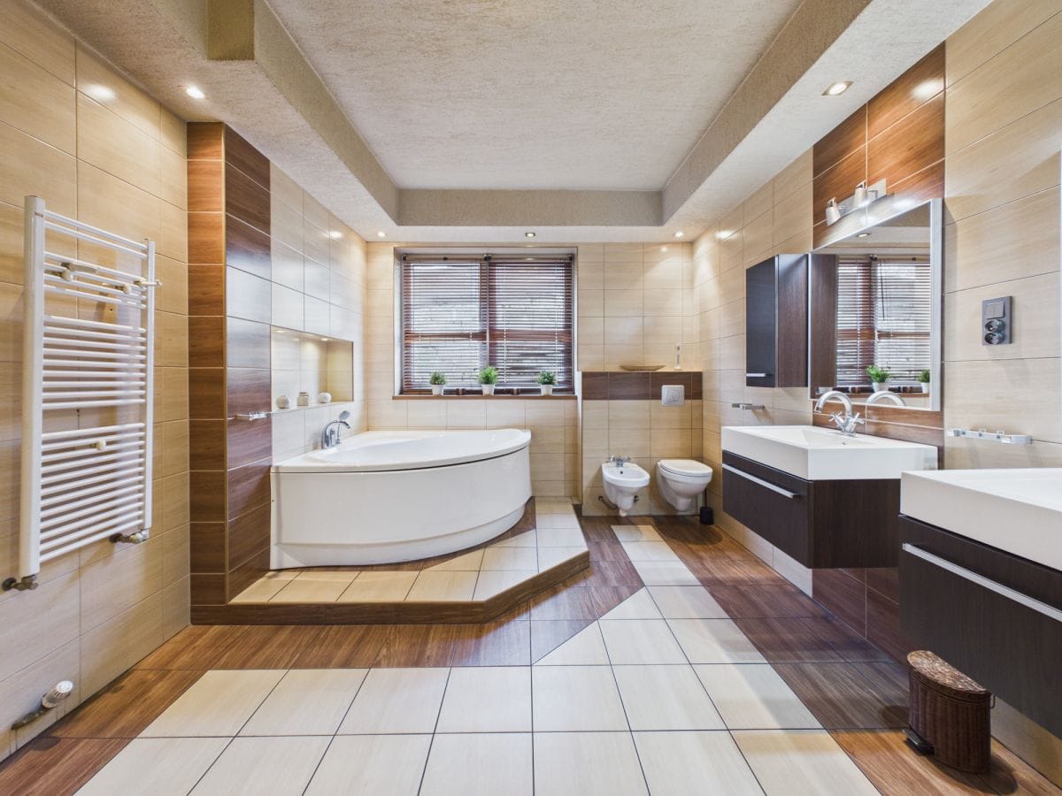 Dom 8 pokojowe na Sprzedaż