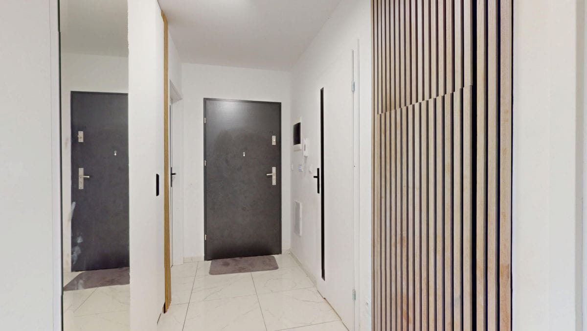 Mieszkanie 4 pokojowe na Wynajem