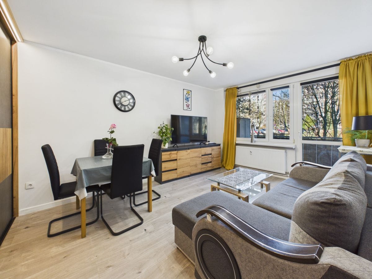 Mieszkanie 3 pokojowe na Sprzedaż