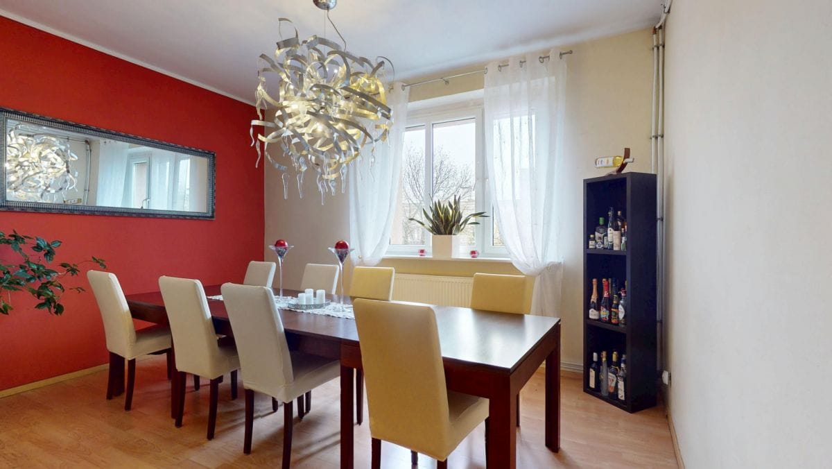 Mieszkanie 4 pokojowe na Sprzedaż