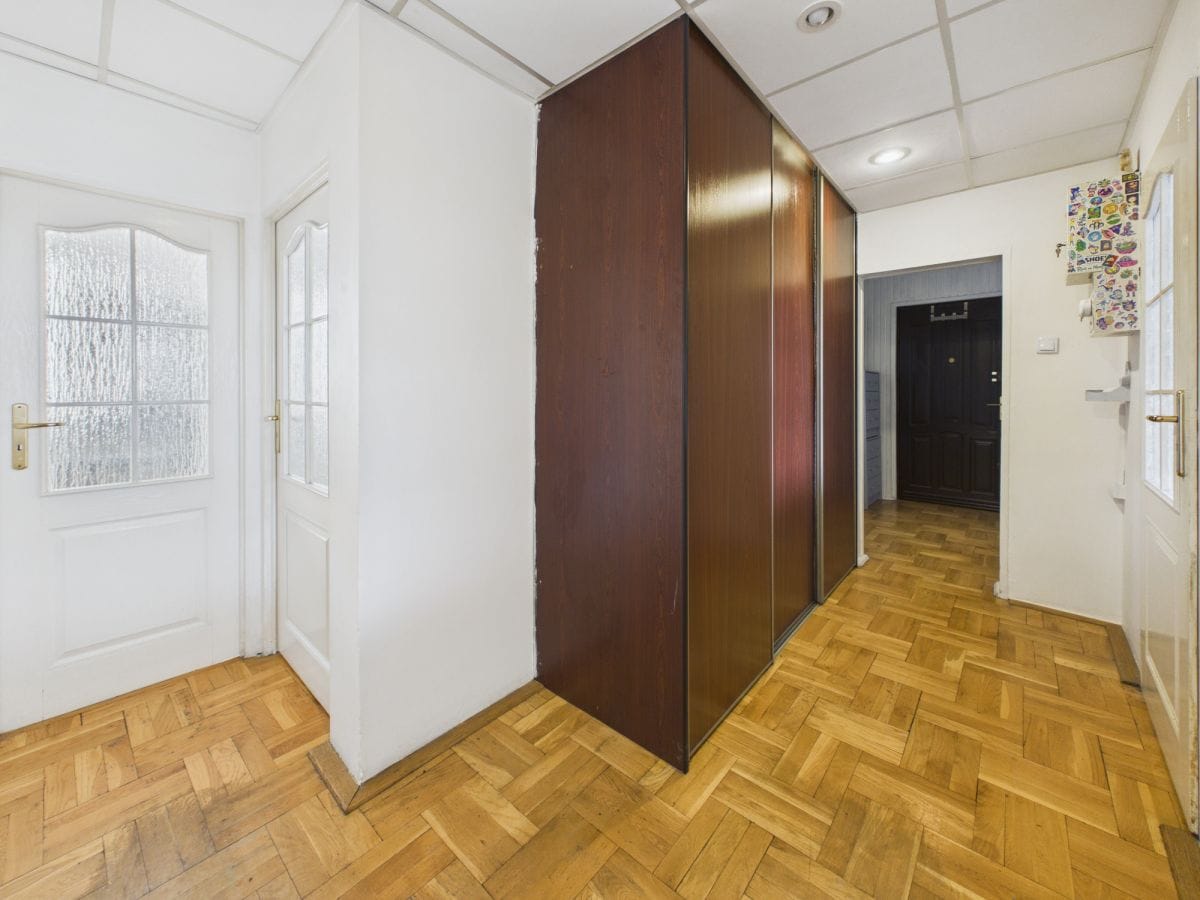 Mieszkanie 4 pokojowe na Sprzedaż