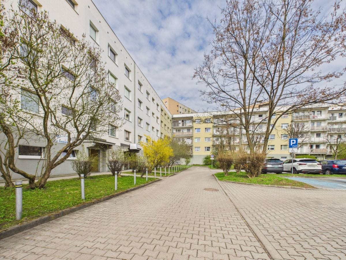 Mieszkanie 4 pokojowe na Sprzedaż