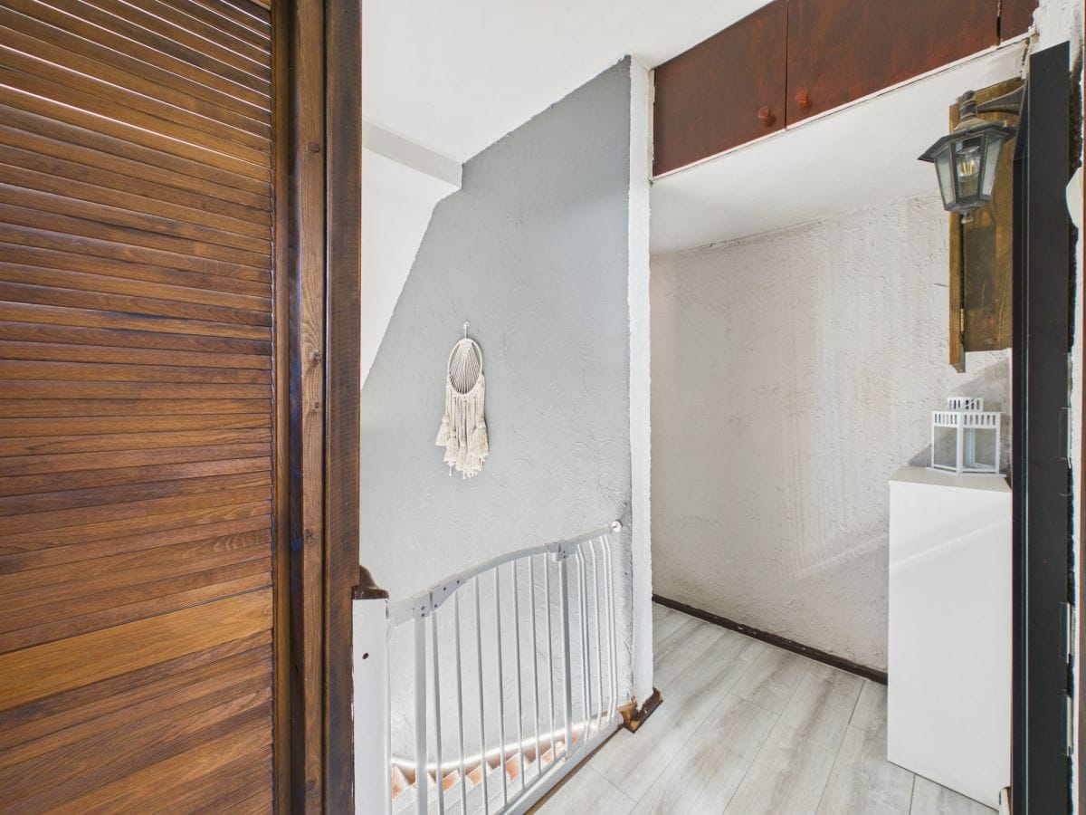 Dom 5 pokojowe na Sprzedaż