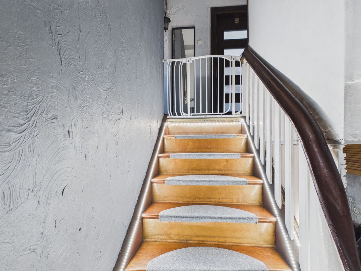 Dom 5 pokojowe na Sprzedaż