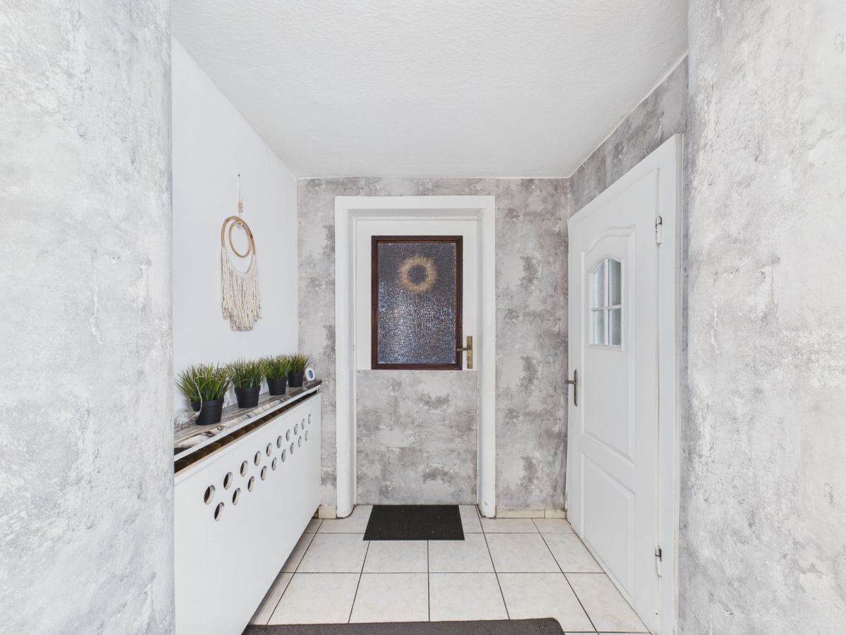 Dom 5 pokojowe na Sprzedaż