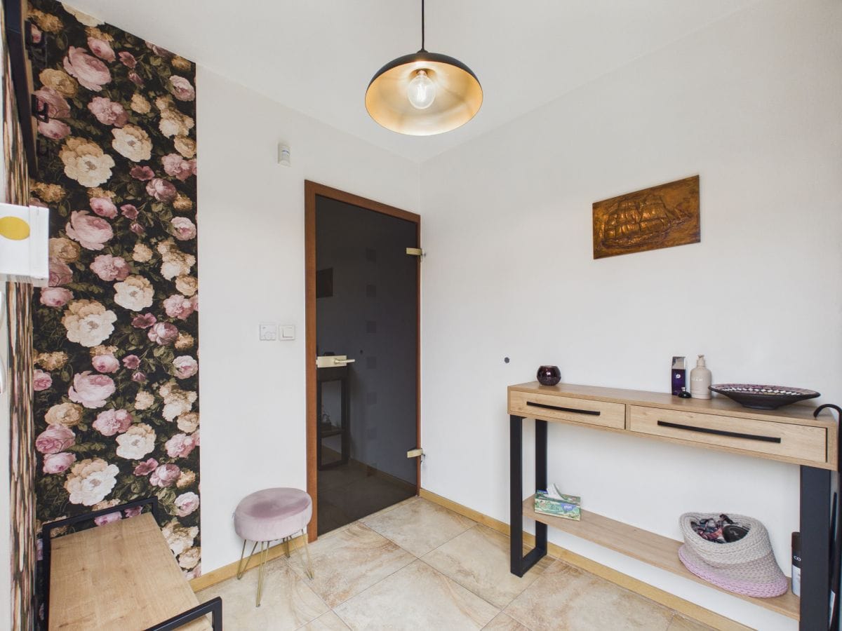 Dom 4 pokojowe na Sprzedaż