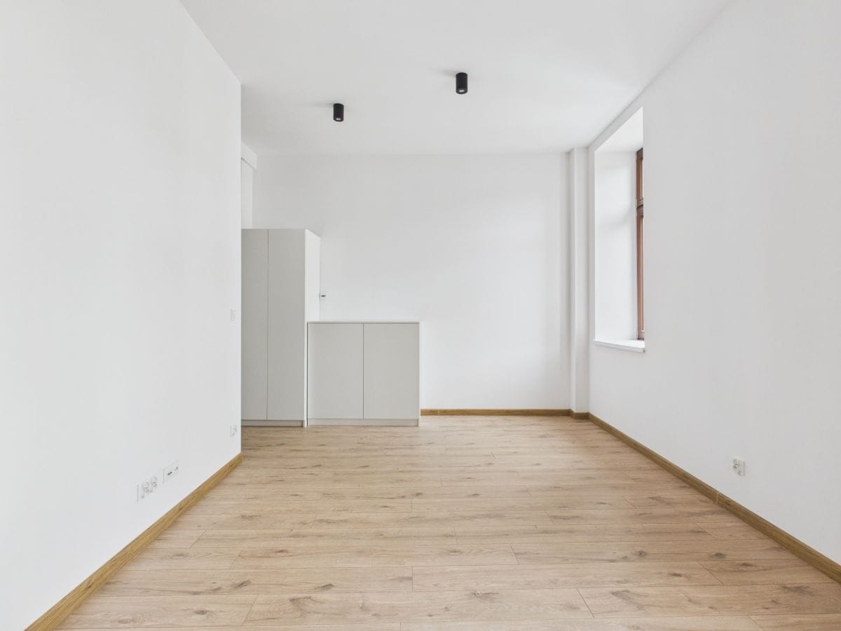 Mieszkanie 1 pokojowe na Sprzedaż