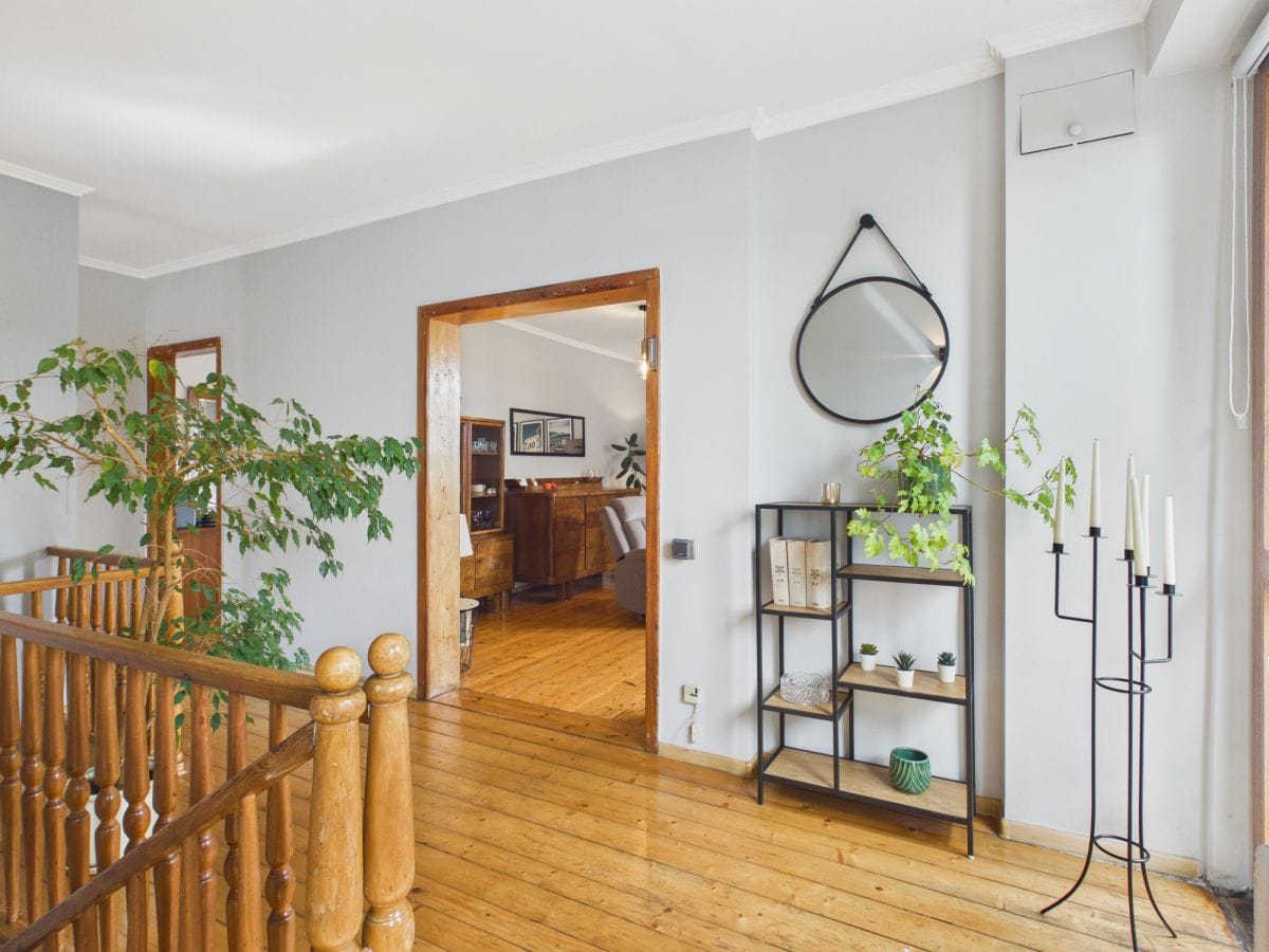 Dom 7 pokojowe na Sprzedaż