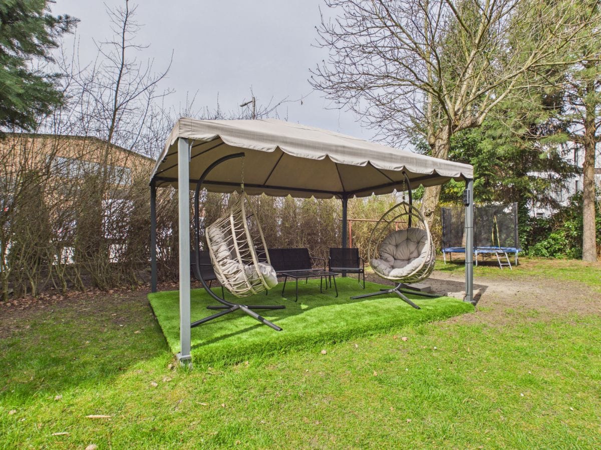 Dom 7 pokojowe na Sprzedaż