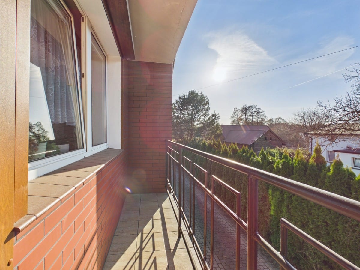 Dom 5 pokojowe na Sprzedaż