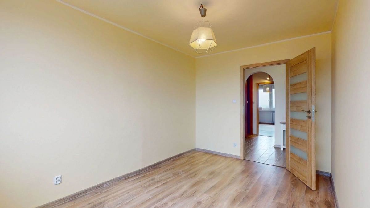 Mieszkanie 3 pokojowe na Sprzedaż