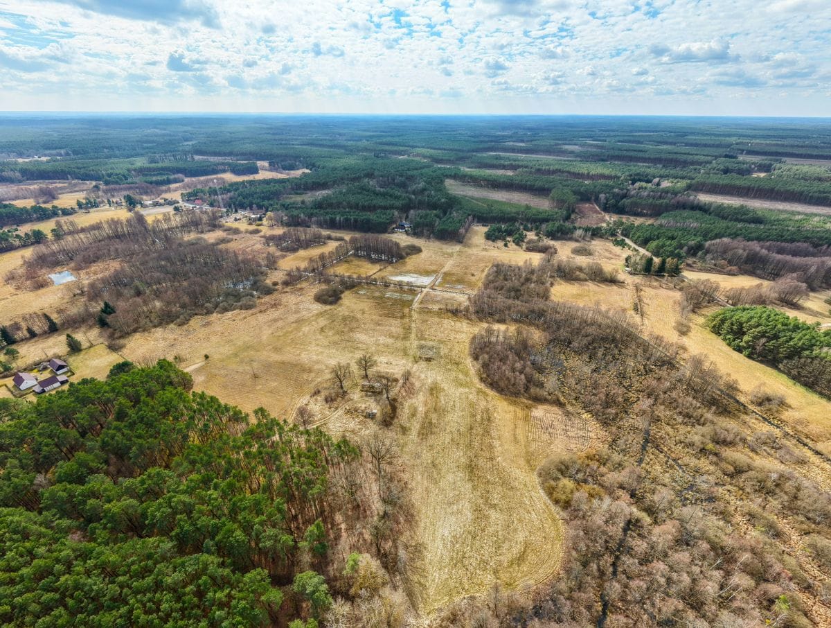 Działka  pokojowe na Sprzedaż
