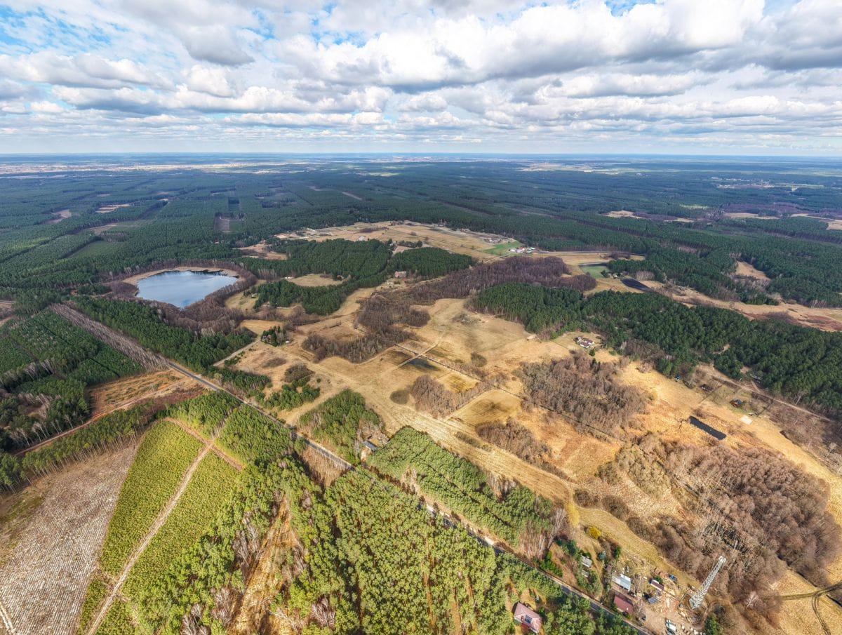 Działka  pokojowe na Sprzedaż