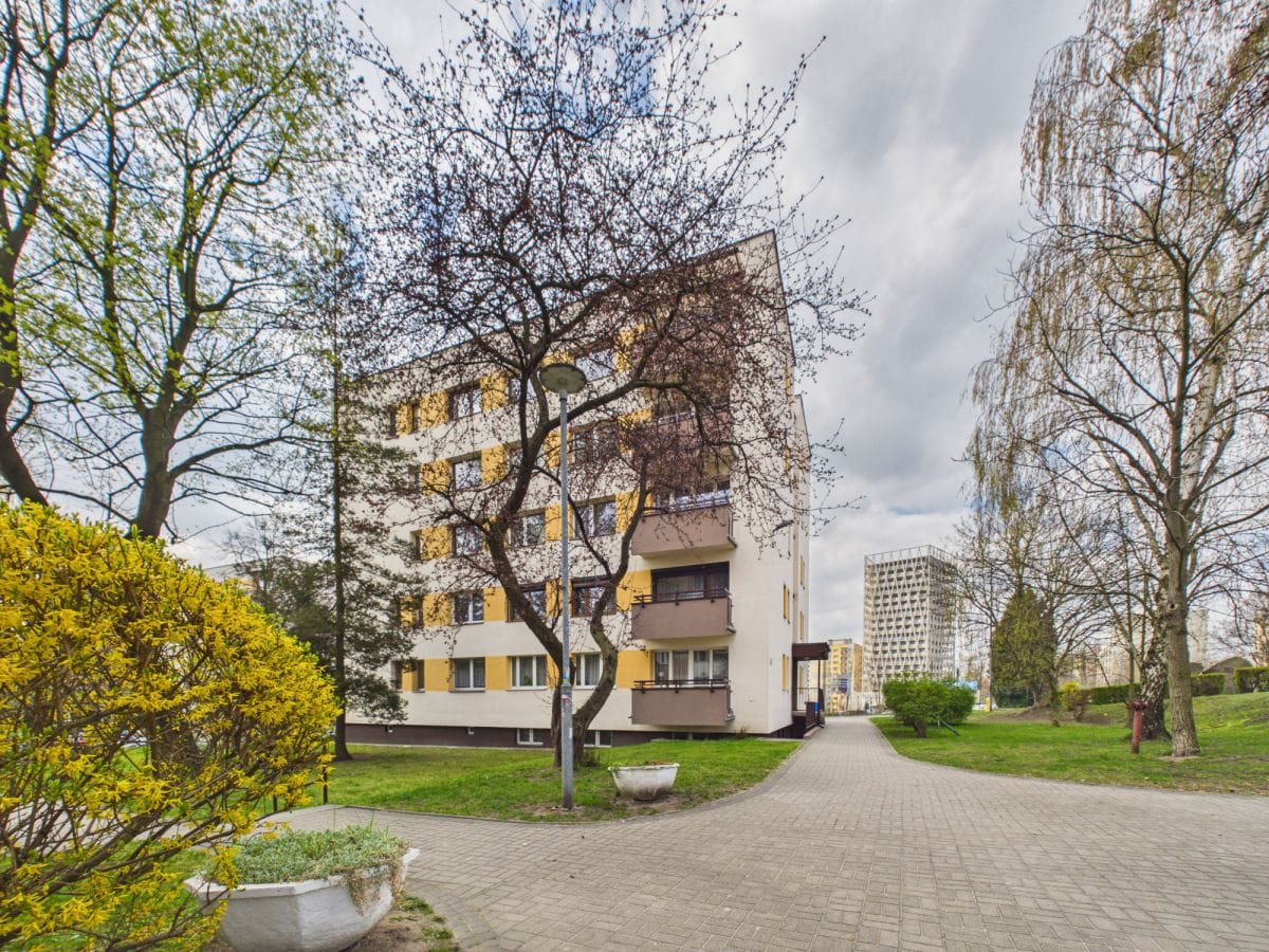 Mieszkanie 3 pokojowe na Sprzedaż