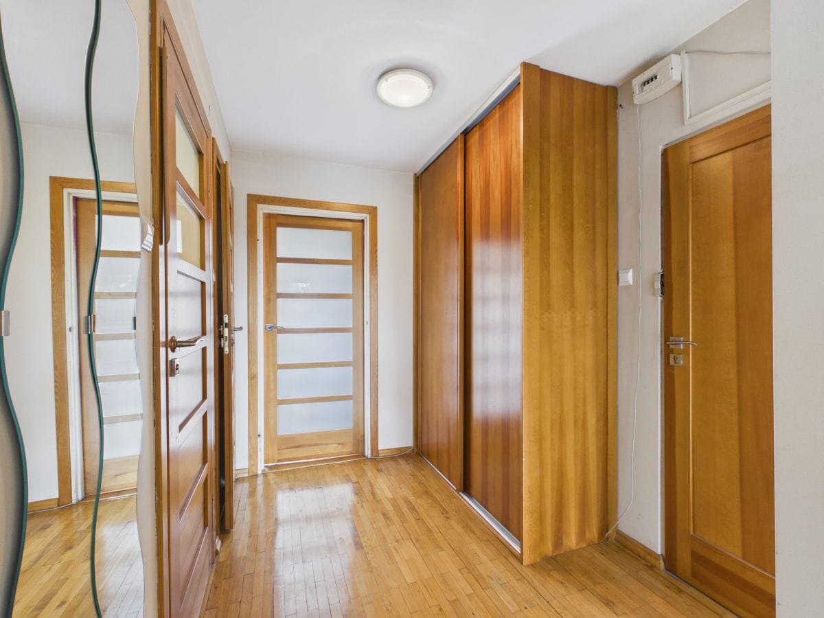 Mieszkanie 3 pokojowe na Sprzedaż