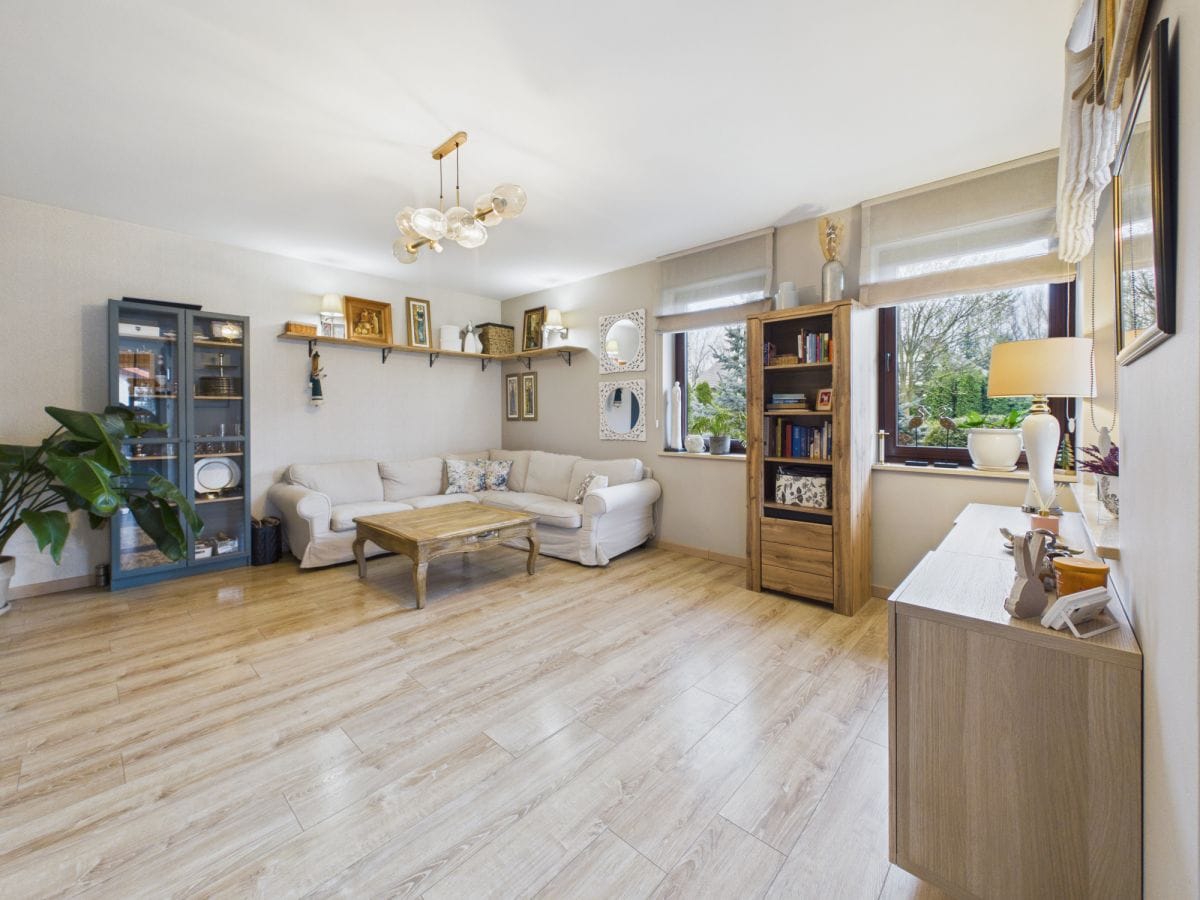 Dom 4 pokojowe na Sprzedaż