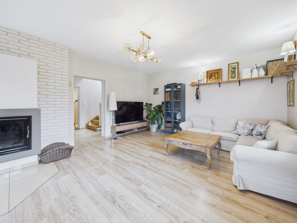 Dom 4 pokojowe na Sprzedaż