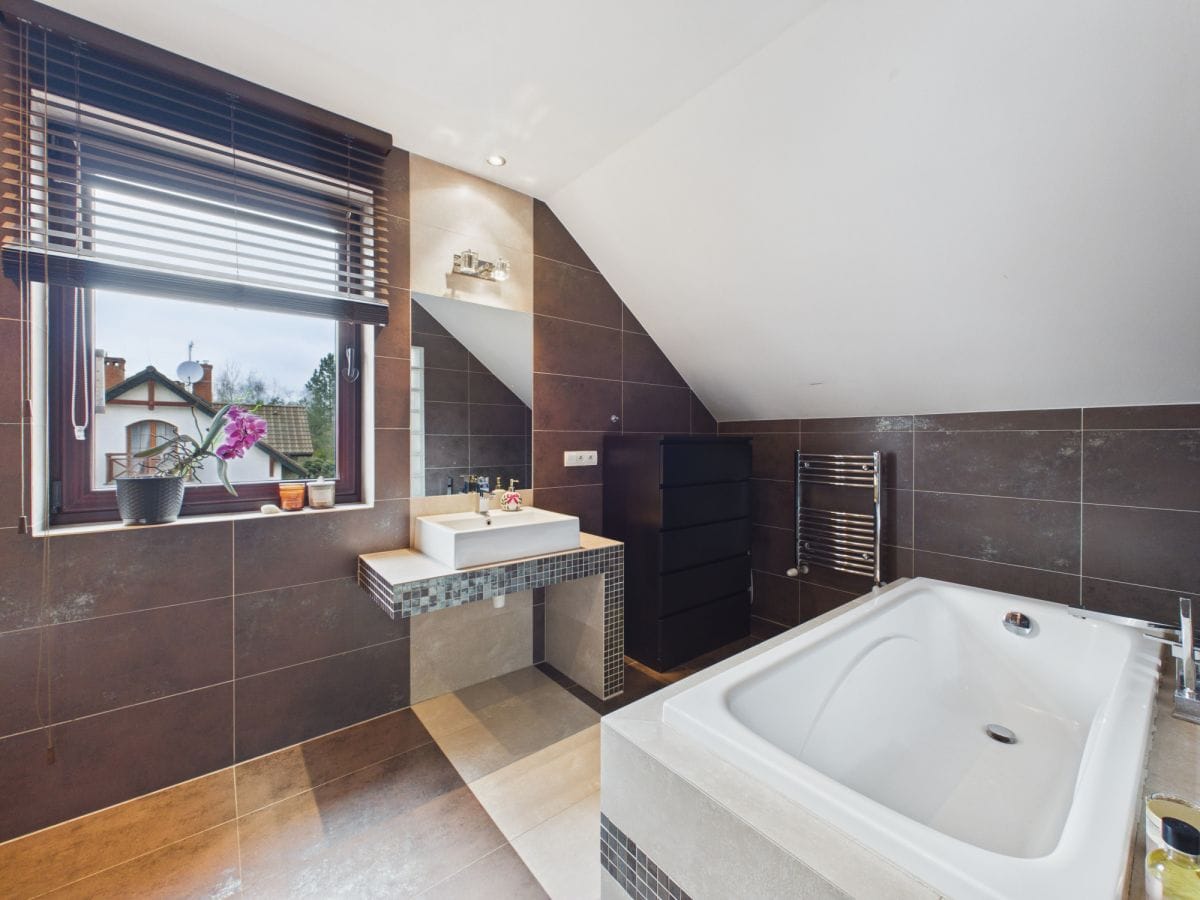 Dom 4 pokojowe na Sprzedaż