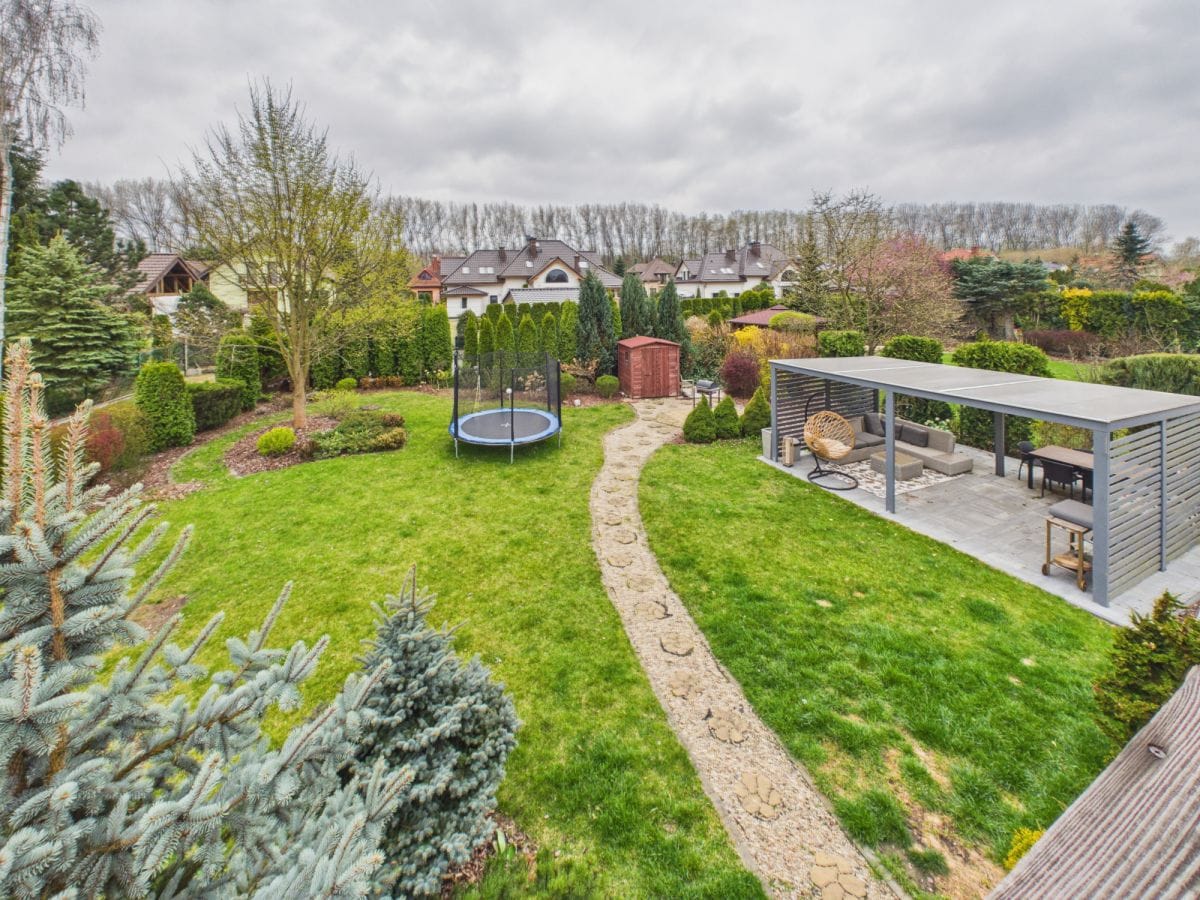 Dom 4 pokojowe na Sprzedaż