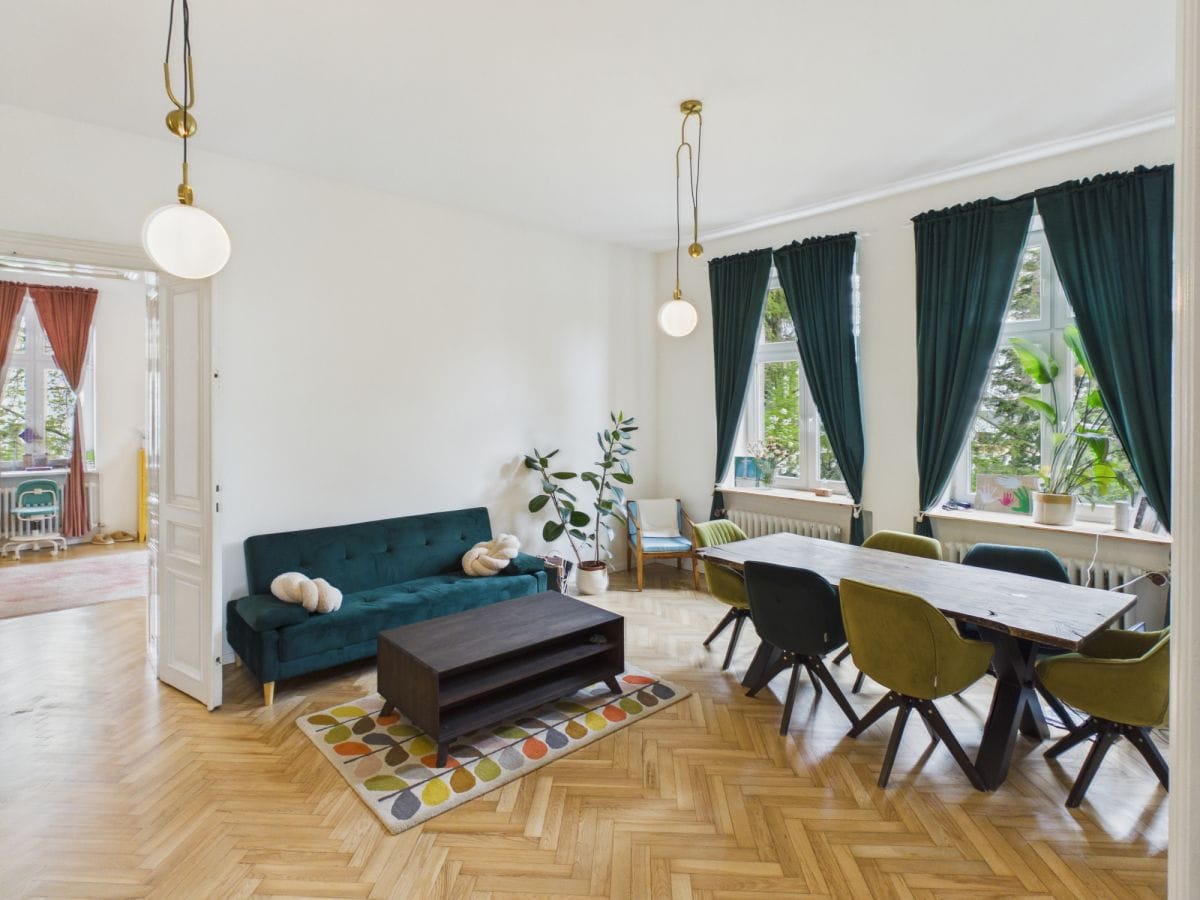 Mieszkanie 5 pokojowe na Sprzedaż