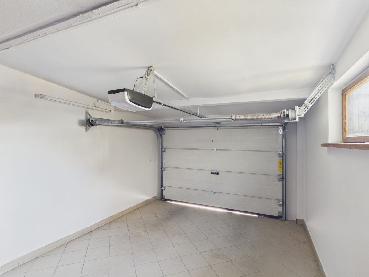 Dom 7 pokojowe na Sprzedaż