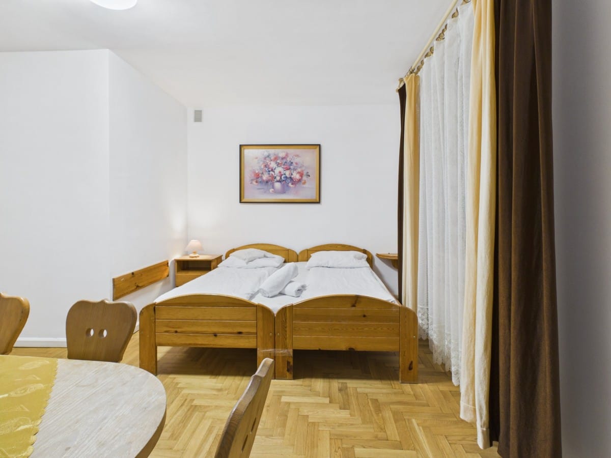 Lokal użytkowy  pokojowe na Sprzedaż