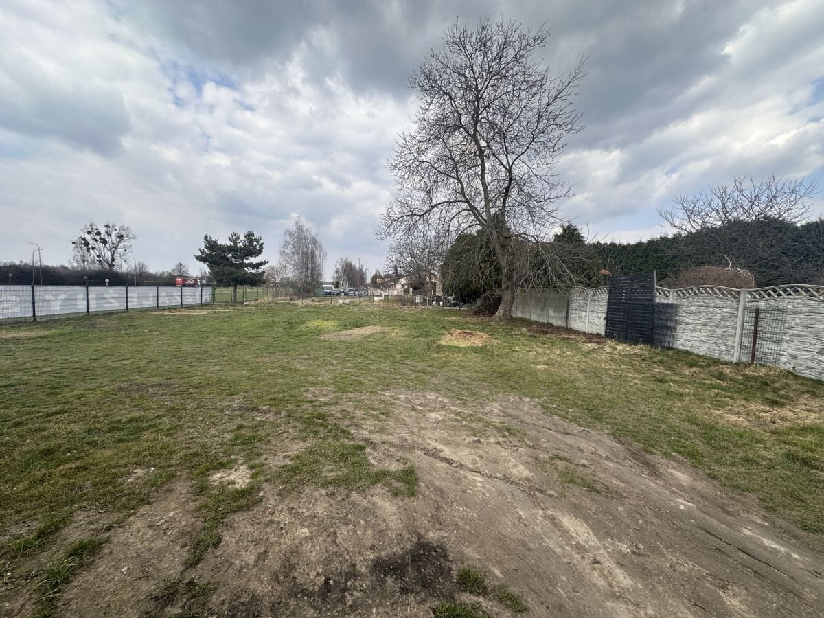 Działka  pokojowe na Sprzedaż