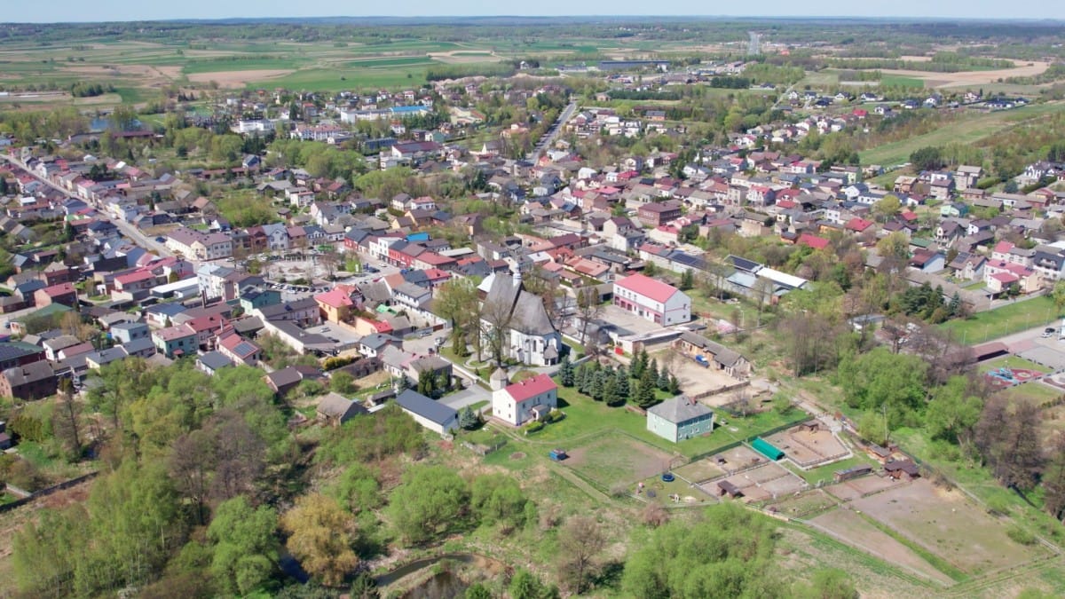 Dom 8 pokojowe na Sprzedaż