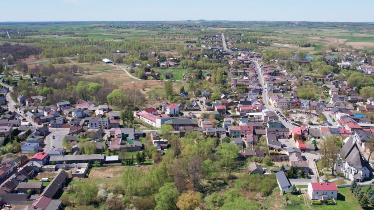 Dom 8 pokojowe na Sprzedaż