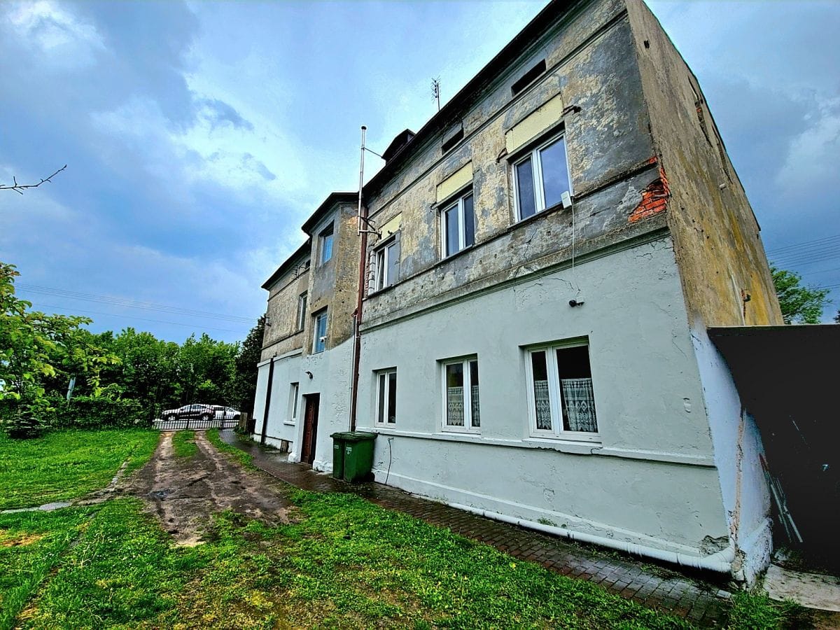 Dom 10 pokojowe na Sprzedaż